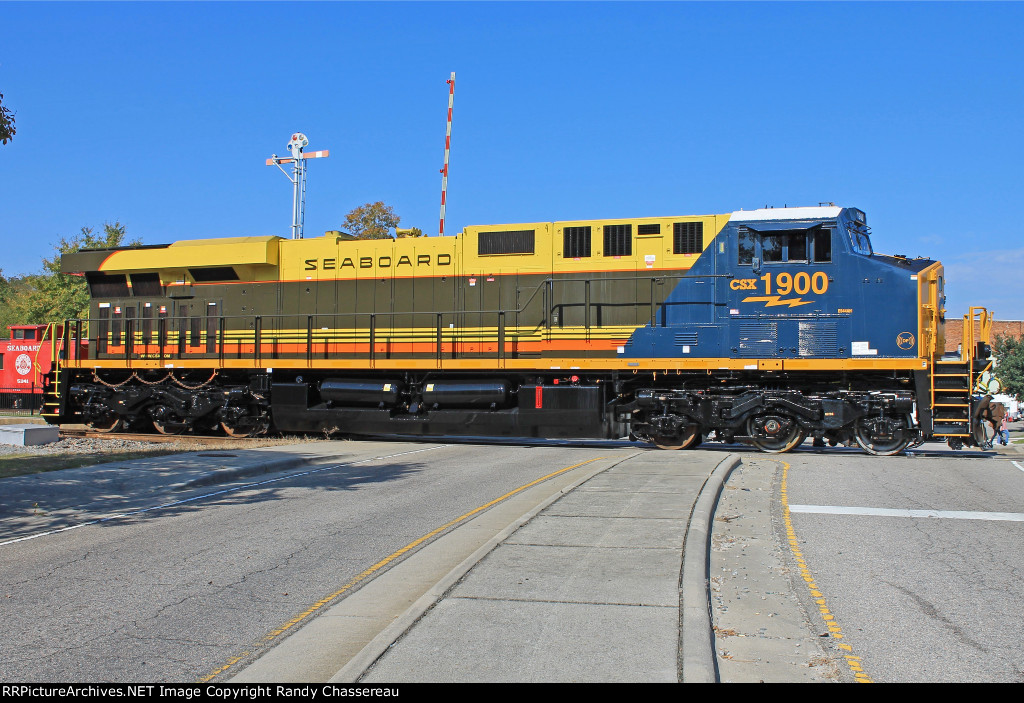 CSXT 1900